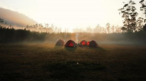 36 Wisata Alam di Bandung Paling Hits yang Sejuk dan Memesona