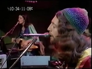 Steve Hillage - Hurdy Gurdy Glissando - Live at BBC Old Grey Whistle Test 1976 Audio Remastered by BrunoSamppa, 2019 - Steve Hillage / Guitar, vocals - Miquette Giraudy / Synthesizer, vocals, Tibetan bell - Clive Bunker / Drums - Colin Bass / Bass - Christian Boule / Rhythm guitar and Glissando guitar - Phil Hodge / Keyboards - Basil Brooks / Synthesizer, sequencer, flute | Progressive Rock Land