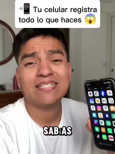 Tu celular te vigila y lo guarda todo!