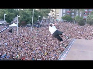 Tony Hawk revoluciona Barcelona | Men's Health España