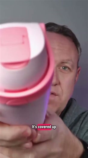 A unique water bottle design with a covered straw. Best lid design!