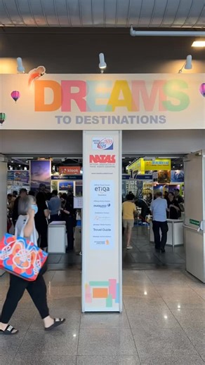 Day 2 at the NATAS Travel Fair! 🤩 Featuring some activities at the fair 🎉 Head down to Singapore Expo if you haven’t visited us! Tomorrow is the FINAL day❗️ 📅 15–17 August 2025 (Fri–Sun) 📍 Singapore Expo Halls 5 & 6 ⏰ 10AM – 9.30PM 🎟️ FREE ENTRY #NATAS #NATASHolidays #NATASHolidays2025 #NATASTravelFair #DreamsToDestinations | National Association of Travel Agents Singapore - NATAS