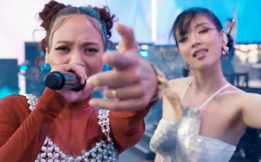 【BIBI全场】科切拉音乐节THE WEEKEND   KAZINO   新歌三首连唱(feat.尹美莱)