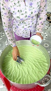 Cách làm tàu hủ non lá dứa đơn giản tại nhà, tàu hủ lên màu đẹp, ngon và mềm | Kênh Của Mỹ