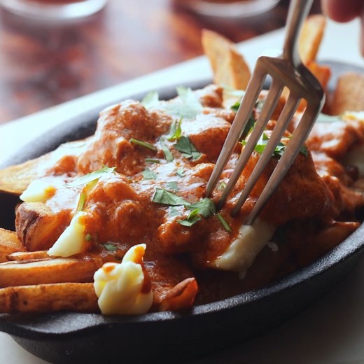 279K views · 4.8K reactions | The Best Butter Chicken Poutine Recipe | Banglar Rannaghor | Facebook