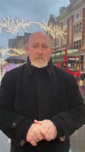 Christian Martin on Instagram: "3 años de una alegría que aún nos dura. El privilegio de haberlo visto de cerca, bien de cerca mientras producía las imágenes oficiales de FIFA de la Selección Argentina que dieron la vuelta al planeta y que salieron en todos los documentales. Después de tantos mundiales con dolor y frustración. El golpe del J-Village y Sendai, la injusticia de Berlín, las lágrimas de Ciudad del Cabo, la rabia de Río, la angustia de Kazan. Finalmente se dio. Gracias eternas a toda