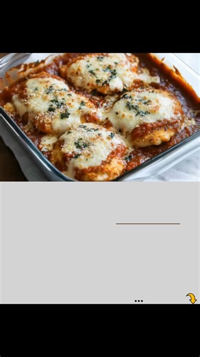 Homemade Chicken Parmesan Ingredients: (for 5 people) 5 boneless chicken breasts 1 cup breadcrumbs 2 eggs, beaten 2 cups marinara sauce 1½ cups shredded mozzarella ½ cup grated Parmesan Fresh basil or parsley, chopped Instructions: Dip chicken in eggs, then coat with breadcrumbs and pan-fry until golden. Place in baking dish, cover with marinara and cheeses. Bake at 375°F (190°C) for 20–25 mins until bubbly and browned. Top with fresh herbs before serving. #chickenparmesan #homemadecomfort #ital