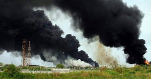 Explosión en petroquímica de México deja 13 muertos