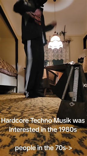 K-Pop Metronome Challenge: Dance Like the 70s