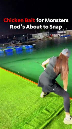 Who says girls can’t land giants? My rod almost snapped!#fishing #monsterfish #fishingbabe #bigbait