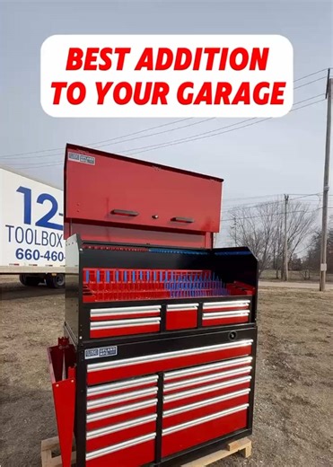 The Deluxe Toolbox has to be the best addition to any garage! Send in a video of your 12D Toolbox to be featured in a post or story! ⬇️Hours of Operation Saturday - Sunday / CLOSED Monday - Friday / 8AM - 5PM For a MORE in DEPTH conversation about ANY custom TOOLBOX please CONTACT: • Call - (660) 460-3920 • Website - https://12dtoolboxsales.com #Toolboxes #HandTools #MechanicLife #HomeImprovement #GarageGoals