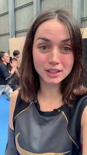 Ana De Armas Without Makeup: Exploring the Natural Beauty Behind the Glamour
