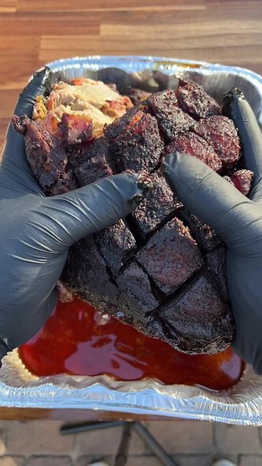 Delicious Overnight Traeger XL Pulled Pork Recipe