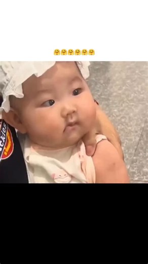 universe___education on Instagram: "- This post shares a 10-second video of an infant receiving a vaccination, transitioning from calm to intense crying, posted by @Cuddleecute, an account dedicated to cute baby content. - Within 24 hours, it amassed over 40,000 likes and 3.8 million views, with replies humorously interpreting the cry as reactions to everyday woes like midweek blues or minor setbacks. - Peer-reviewed studies indicate that 94% of infants cry during vaccinations for a median of 33