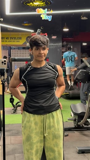 Manu Khatri | Mini vlog ✨❤️ ( arms workout 💪🏻 ) | Instagram