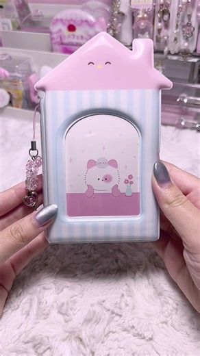 Exploring K-Pop Photocard Collecting