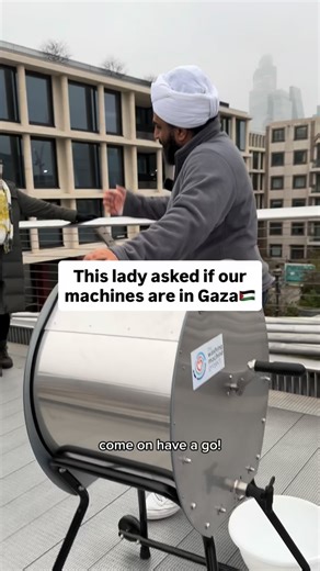 4 of our non-electric washing machines are now in field hospitals in Gaza, Palestine. We are working to get more in this 2026🇵🇸🌍 Our Divya manual washing machines will be supporting with clean blankets this winter, bed linens and scrubs for doctors that are treating patients amid such treacherous conditions right now. We have had so many messages about getting more machines into Gaza, we can now say there will be an update on that in these next coming weeks🙏🇵🇸 #washingmachine #gaza #laundr