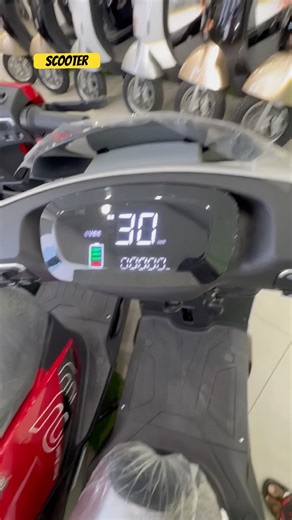 Evee best scooter #evee #race #scooter #escooter #driving #ytshorts #viral