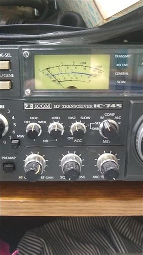 ICOM IC-745 HF Transceiver