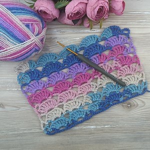 Super Quick and Easy Crochet -Patterned Filet Shawl and Cover Model | Lady Loves Knitting