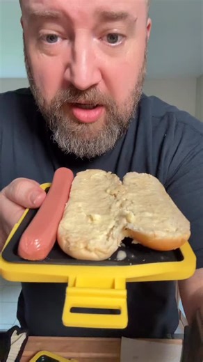 Your Daily Useful Finds with Grace on Instagram: "Ever had hot dog in a microwave? 🌭 #hotdog #microwave #food #welp"