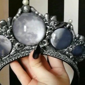 Our beautiful Moon Halo 😍🖤 www.hysteriamachine.com | Hysteria Machine