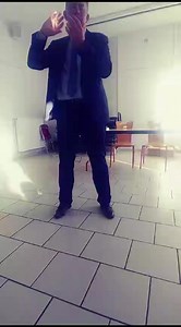 Un court extrait vidéo, pris par une personne dans l’assistance, relative à la conférence que j’ai animée hier après-midi à Mazenay (71) sur le thème « comment refonder la société tout en évitant le chaos ? ». Il s’est agi de 3 heures d’échanges instructifs et profitables. | Capitaine Hervé Moreau