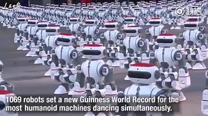 Robots might be taking over the world, but at least they can throw a good dance party Buy your dancing robot here 👉https://goo.gl/taZGvR Source: People's Daily | Taobao 淘宝