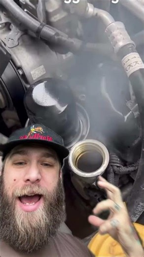 How to fix engine pistons #jeeplife #offroad #jeepwrangler #4x4 #cars #car #ford #offroading #shorts