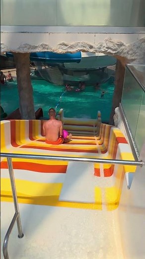Family Water Slide at Aquapark Nymphaea in Romania🇷🇴