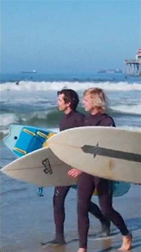 Top 5 Best Surfing Beaches in California for Beginners