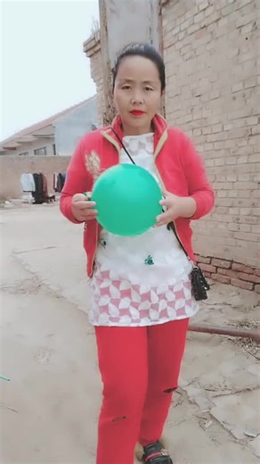 The funny magic video #magictrick #chinatiktok #unfrezzmyaccount #funnyvideos #foryoupage