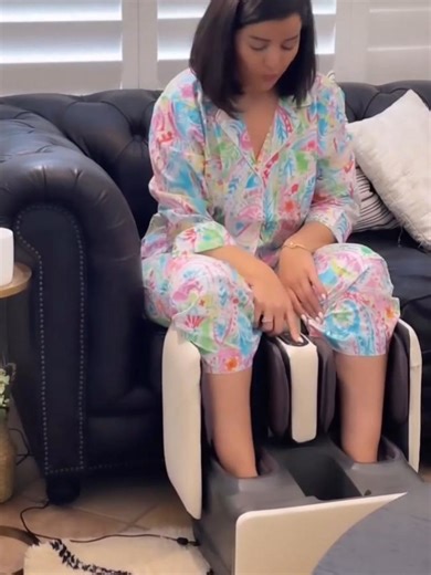 Feet tired? Calves sore? 😮‍💨 This 2-in-1 foot & calf massager doubles as a cozy foot rest—press start and relax instantly. The ultimate comfort upgrade (and a gift they’ll actually use) 👣✨🎁 #FootMassager #RelaxAtHome #SelfCareRoutine #ComfortUpgrade#DailyRelax #FYP
