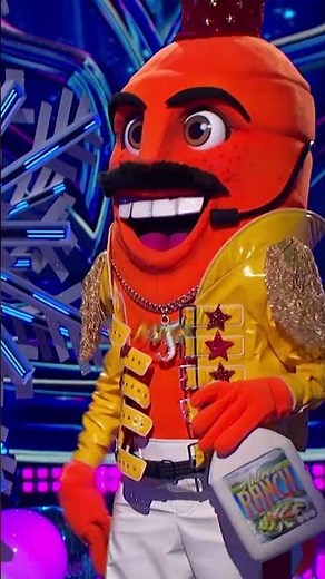 Martha Higareda fights for the love of FREDDIE VERDURY 🥕 #WhoIsTheMask 2024