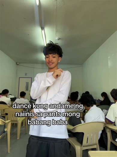 Dance Trend with Baggy Pants: Embrace the Style