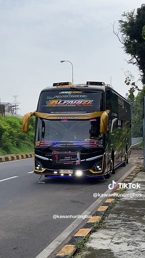 Tren Bus Basuri: Kumpulan Telolet Terindah