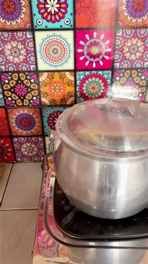 🍚 ASMR Rice Cooking in a Pot on the Stove | Gentle Boiling & Steaming Sounds