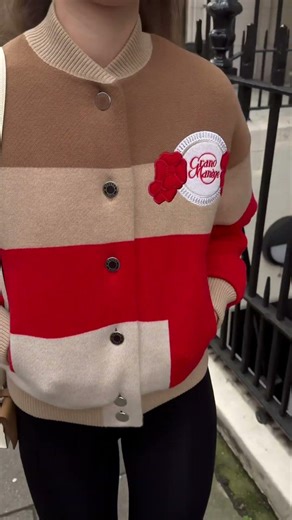 HERMÈS VDAY jacket? we’re obsessed. 💋😍 #giftforher #hermesgift #hermesjacket