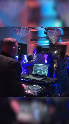 Hotel Room Service x Lady (Hear Me Tonight) LIVE DJ MASHUP