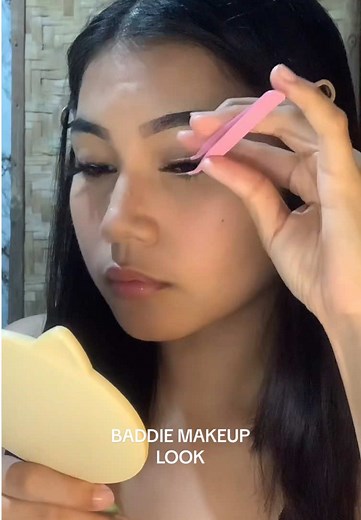 Baddie Makeup Look Tutorial for Stunning Glam