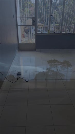 1️⃣ They do not chase trends 🚫📈 Trends change fast. Gaps last longer. Ask yourself: What is everyone running toward right now? 2️⃣ They study what is missing 🔍🏗️ Smart investors look for problems waiting to be solved. Question: What do people complain about in this area? 3️⃣ Housing gaps 🏠❗ Shortage of affordable and well located rentals creates constant demand. Look around: Are people struggling to find decent places to live? 4️⃣ Office gaps 💼📍 Lack of flexible and affordable workspaces 