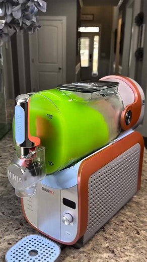 The Ninja SLUSHi Max is not to be played with‼️I honestly can't believe after all the amazing reviews that ppl are still purchasing the old model Pro 🤦🏽‍♂️ They are literally not even in the same ball park. The Max is 10 times better‼️ | Phillip Thompson