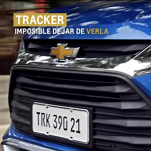 Supera lo insuperable con la nueva Chevrolet Tracker. Un motor turbo eficiente y una pantalla a color de 8" hacen que cada viaje sea una experiencia inigualable 🌐💨 | Chevrolet El Salvador