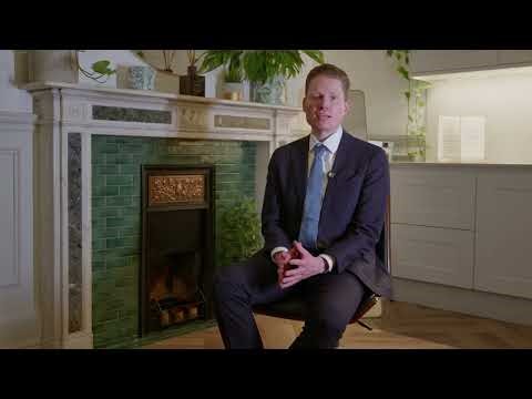 Mini Facelift Surgery Explained | 101 Harley Street London