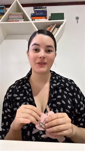 Tribu de Peques | A veces un pequeño detalle puede hacer que un peque se sienta realmente querido💛 💌 Solo descargá, personalizá y regalá 📲 Está disponible... | Instagram