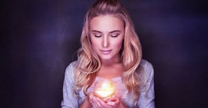 12 Bible Verses For A New Year To Help Keep God First In 2025