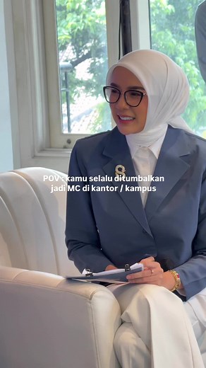 Tips Menjadi MC Saat Acara Formal - Edukasi Tentang Public Speaking