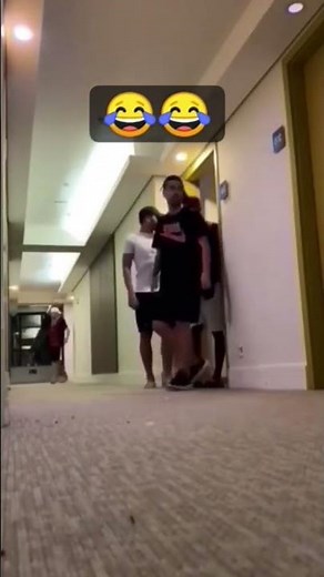 Knock and Hide: Hilarious Hotel Prank Gone Viral