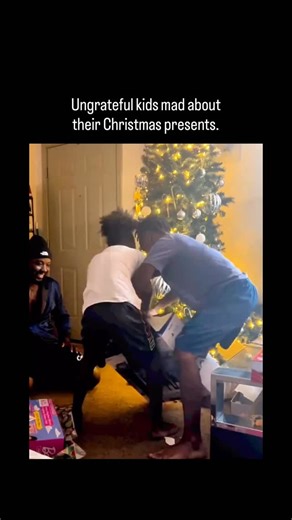 Sylphora Meme on Instagram: "What would you do as a parent? 🤔 . . The “Breath Skip” Moment That Has Gen Z Side-Eyeing Their Own Breathing 😮‍💨⚡🫠 There’s a trend quietly popping off called the Breath Skip Moment, and it’s making people hyper-aware of something they swear they never noticed before. The challenge is simple: record yourself sitting still and breathing normally. When users replay the clip, they catch this tiny pause — a half-second where the breath seems to stop before continuing,