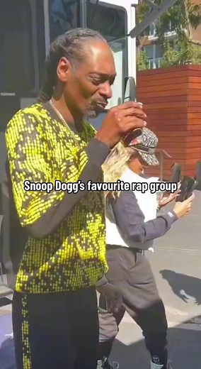 Snoop Dogg DJing Techno Music | House Music Mix